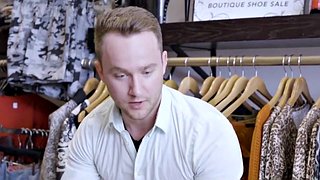 xxx porn video - under foot blair williams van wylde