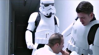 luke skywalker is gangbanged and bathed in hot trooper sperm