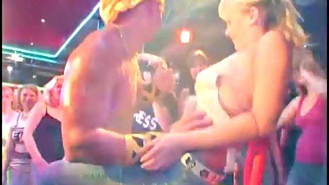 Girls sucking dick at a party: Big Tits, Amateur & Blonde Porn