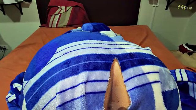 Oops stepbro, look how my blanket tore, you told me that anal sex would warm my body