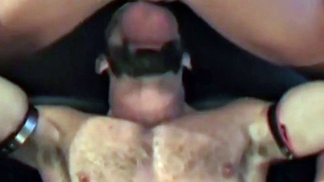 Assfucked German gaydaddy cums on BFs face in homemade anal