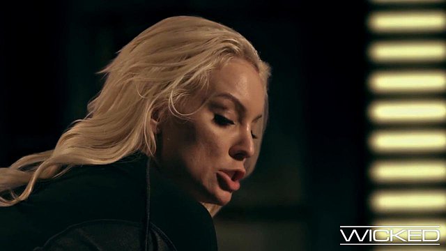 Lacy Lennon as Black Widow and Karol Lilien as Carol S Take Massive Big-Cock Blowjobs Before