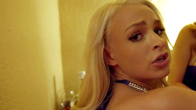 New Years Family Fuck - S1:E3