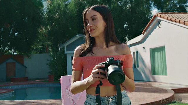 GIRLSWAY - Naughty Natalie Brooks Oils Up Besties Nicole Kitt & Lucy Lotus For Hot Bikini Photoshoot: Porn