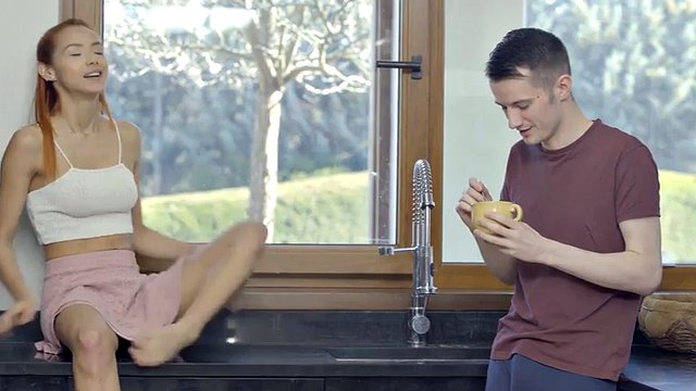 Step sister Veronica Leal met a new step brother with a big cock and she wanted his cock