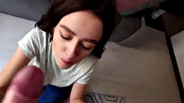 O CUM THE HUGE COCK IN THE Slut's PUSSY