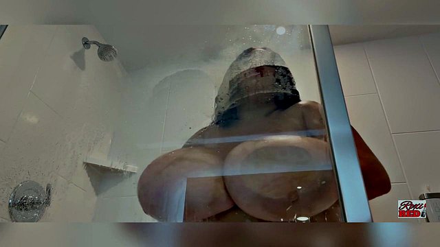 Don Juan Pounds Big Butt