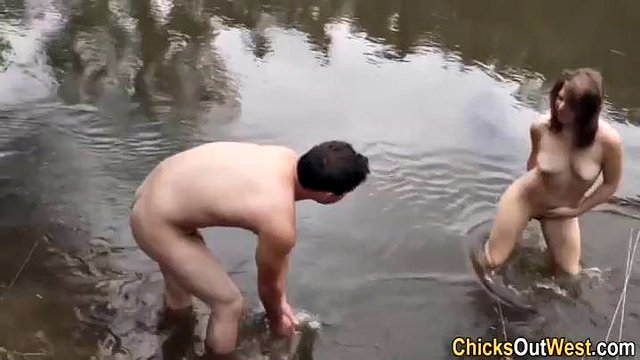 Aussie whore gets creamed: Cowgirl, Licking & Hardcore Porn