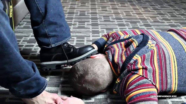 Xtube-renowned Salt Lake Foot Man offers a complete foot cleaning service from boots to socks and toes. Topher Phoenix can't help but moan as Salt Lake Foot Man literally worships the ground he walks on.
