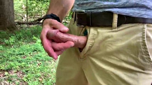 Handjob in the woods - Masturbating outside