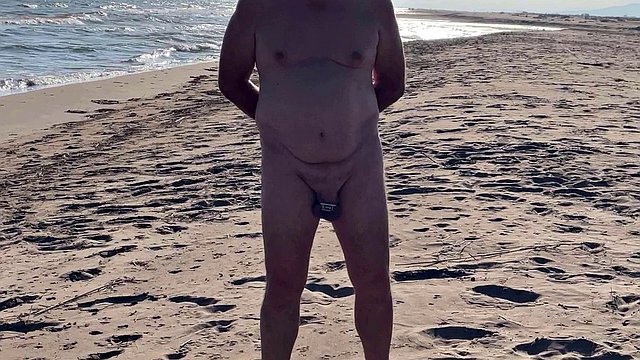 My husband lost his penis on the beach