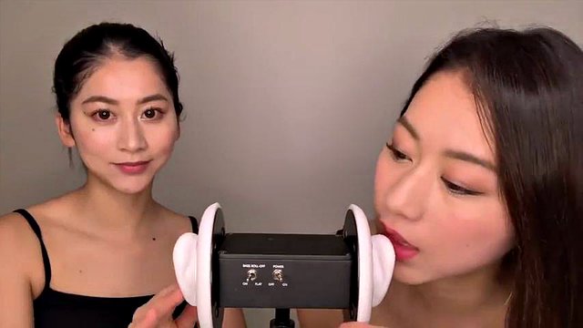 Ekte japanske tvillinger sexy øre slikking ASMR: Amatør, babe og asiatisk porno