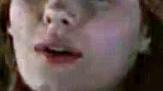 blondynka pieprzona wosk domowy bukkake