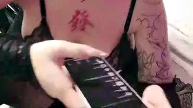 Newcomer goes to sea with big breasted sister! Sexy costume with bunny ears! A pair of big breasts swaying, China's live broadcast of sexy black stockings and beautiful legs, raising her buttocks to look at her fat pussy, and a thick fake cock being fucked