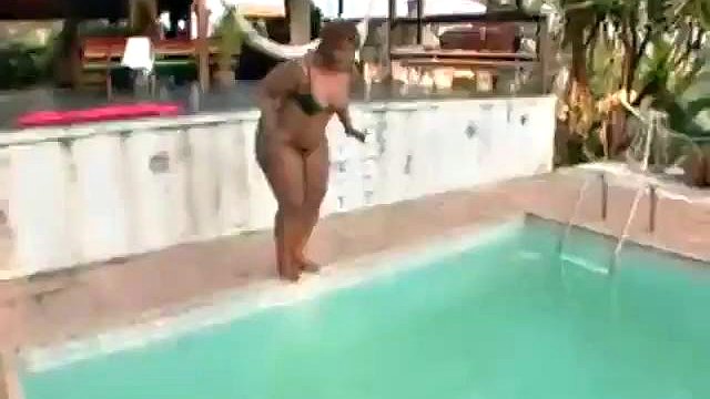 Nanda Brasilian BBW Anal
