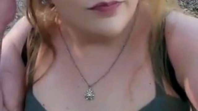 Outdoor bbw plays with fat pink pussy walking down nature trail