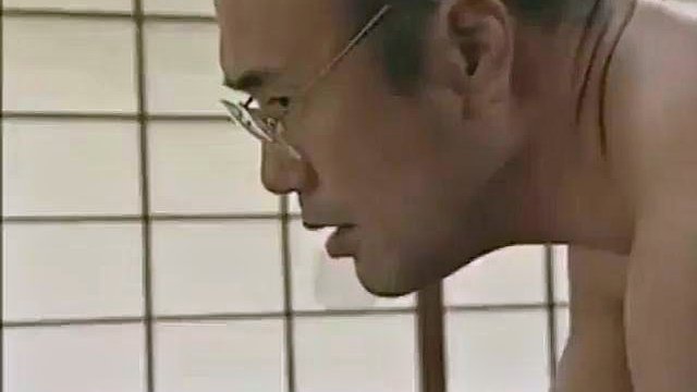 Japanese Horny House Wife
