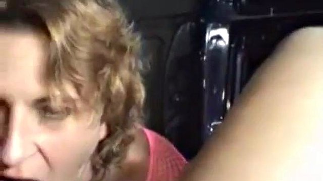 amateur fucks older dutch woman: Doggy, Anal & Xnxx Porn