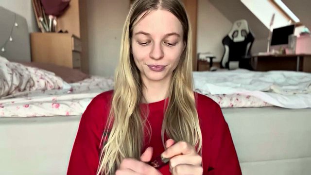 Tanrıça Bella Rae'nin Femdom Tease'i