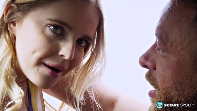 Codi Vore Threesome Cumshot