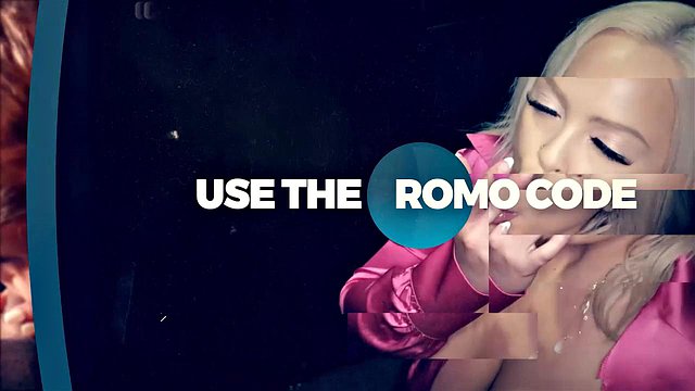 Big Tit Vanna Rose schluckt Gloryhole-Sperma nach dampfendem Blowjob