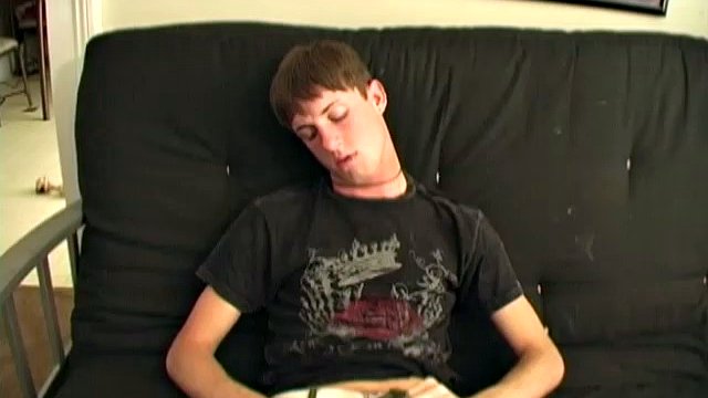This skinny 19 year old midwestern boy enjoys a big 8 inch cock and a nice looking little bubble butt. He starts a porn video, strips naked and gets to work on that monster between his legs.