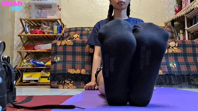 Smell my socks off and my feet