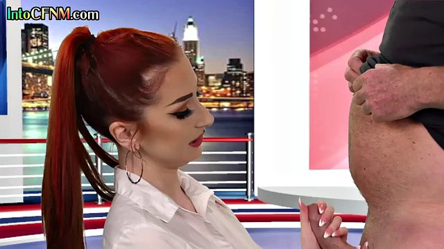 Ruda Brytyjka CFNM obciąga kutasa w programie telewizyjnym na żywo
