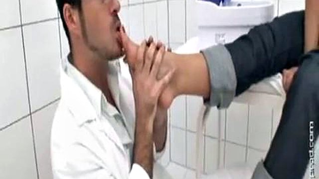FLEXIBLE GYMNASTIC SEX AND FOOT FETISH MASSAGE SEX ft. Cloe & James Brossman: Blowjob, Babe & Anal Porn