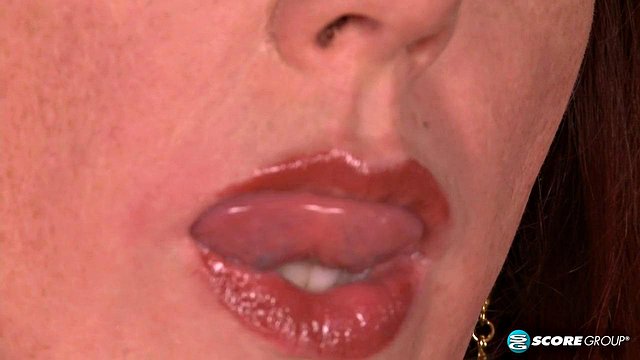 Heather Barron Mom DP'd in Threesome