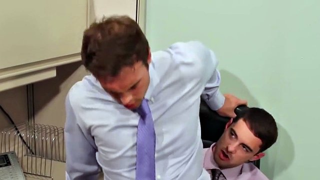 officesex hunk deeply fucked at work