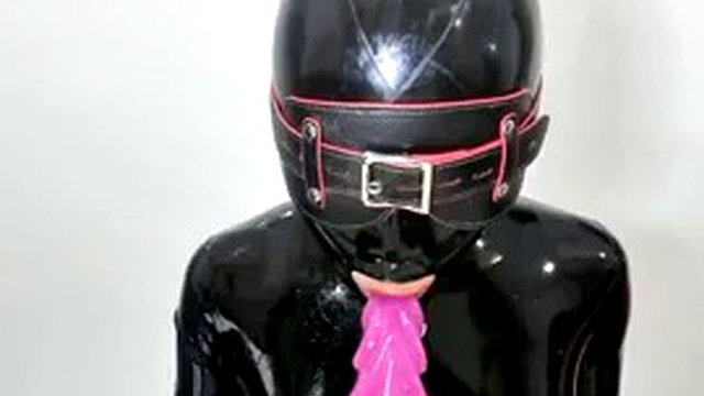 Latex Rubberdoll training