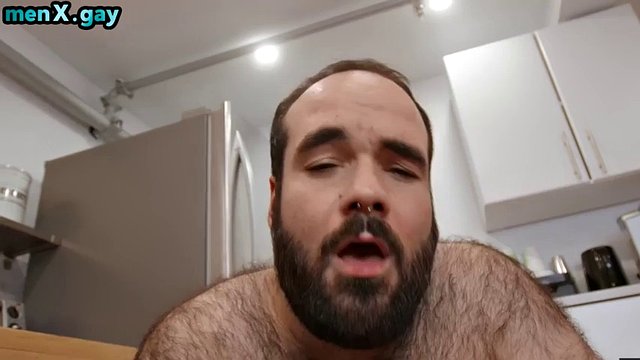 Twink barebacks gaping man at party after getting caught