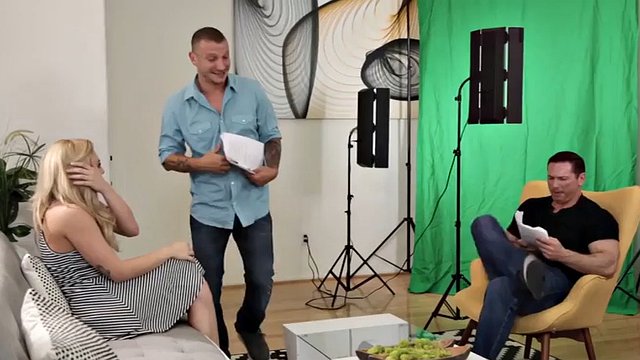 Naive blonde slut Dahlia Sky double penetrated on casting couch
