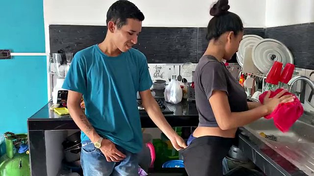 MY STEPBROTHER FUCKS MY PUSSY IN THE KITCHEN
