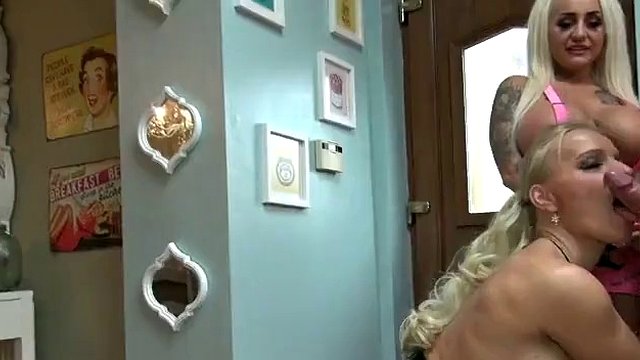 huge clit fan creampie