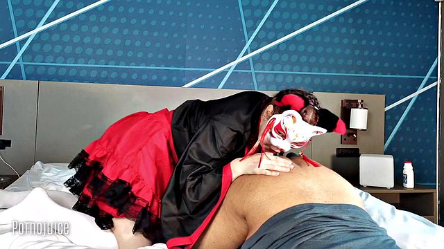 Juliette Latte Fisted and Ass Rimmed in Ebony Cosplay