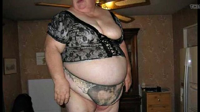 ilovegranny homemade content with mature in the gallery