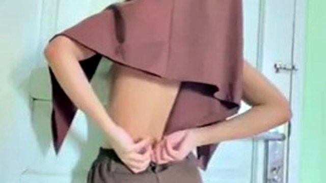 18yo indonesian teen solo dildo