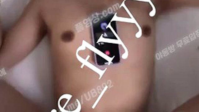 4200 sex fire_flyyyyy talking on the phone with a guy while having sex haha ​​tele UB892