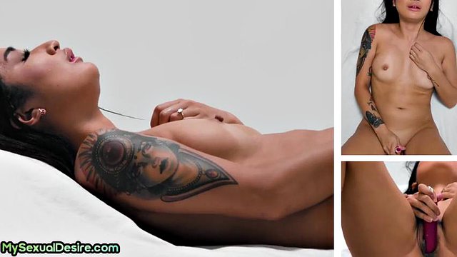 Busty petite babe pussytoying herself