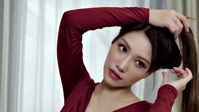 Üvey Oğlu Öfkeyle Fuhuş Yapan Genç Anneyi Sikiyor