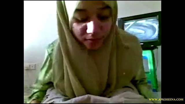 Sehnaaz the blonde muslim indian beauty
