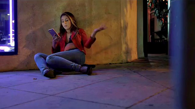 perra aburrida engaña a su novio con una bbc