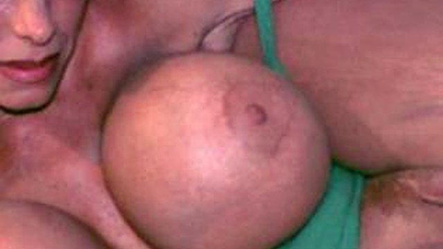 Echo Valley Pix I : Gros seins, solo et compilation porno