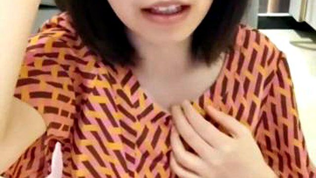 (QXYQXY) CHINESE WIFE LIVE MASTURBATION: Amateur, Milf & Solo Porn