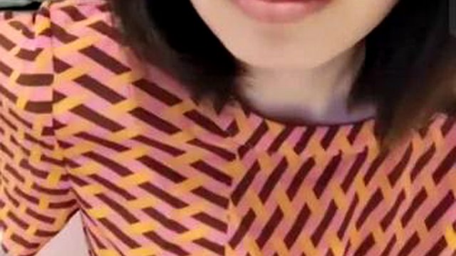 (QXYQXY) CHINESE WIFE LIVE MASTURBATION: Amateur, Milf & Solo Porn