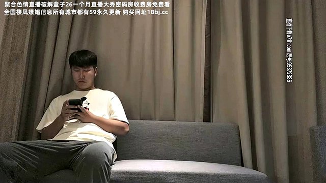 [Xiaobao Xunhua] Live broadcast in China, the girl next door, the best part-time job, the audience commented on Xiao Liu Yifei, the girl begged for mercy and I will die if she doesn’t come out (1)