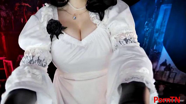 Kitty Klaw ASMR - Lady Dimitrescu