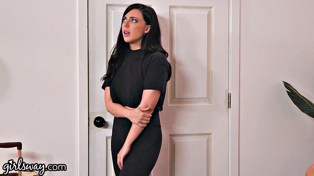 Whitney Wright Busts Eliza Ibarra Fingering to Cunnilingus